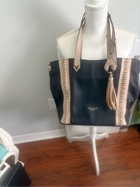 Darcy Marks London Black & Beige Leather Tote Bag